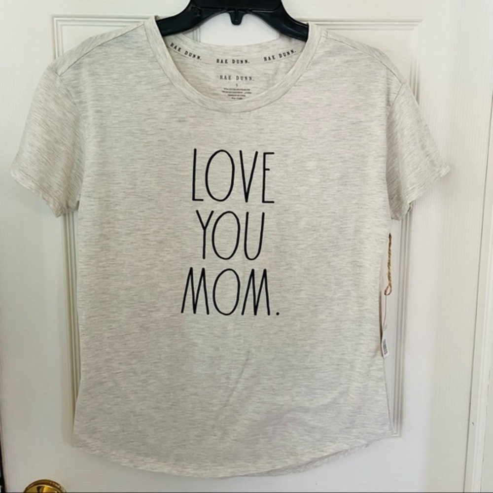 NWT RAE DUNN heather gray love you mom mother day shirt Size small